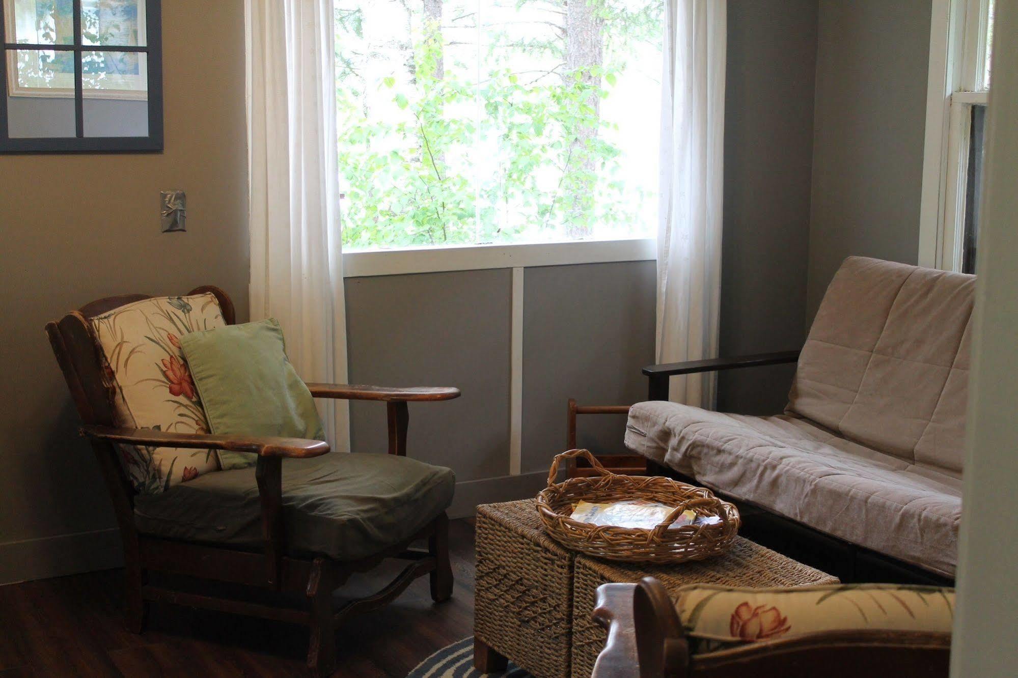Algonquin'S Edge Resort Madawaska Buitenkant foto